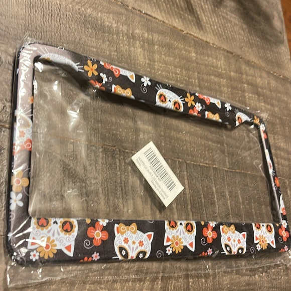 Cat Skulls and Flowers License Plate Holder - Picture 2 of 3